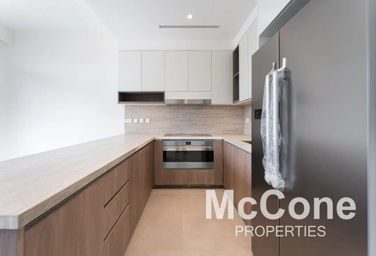 Internal Unit | Park Facing | Priced To Sell