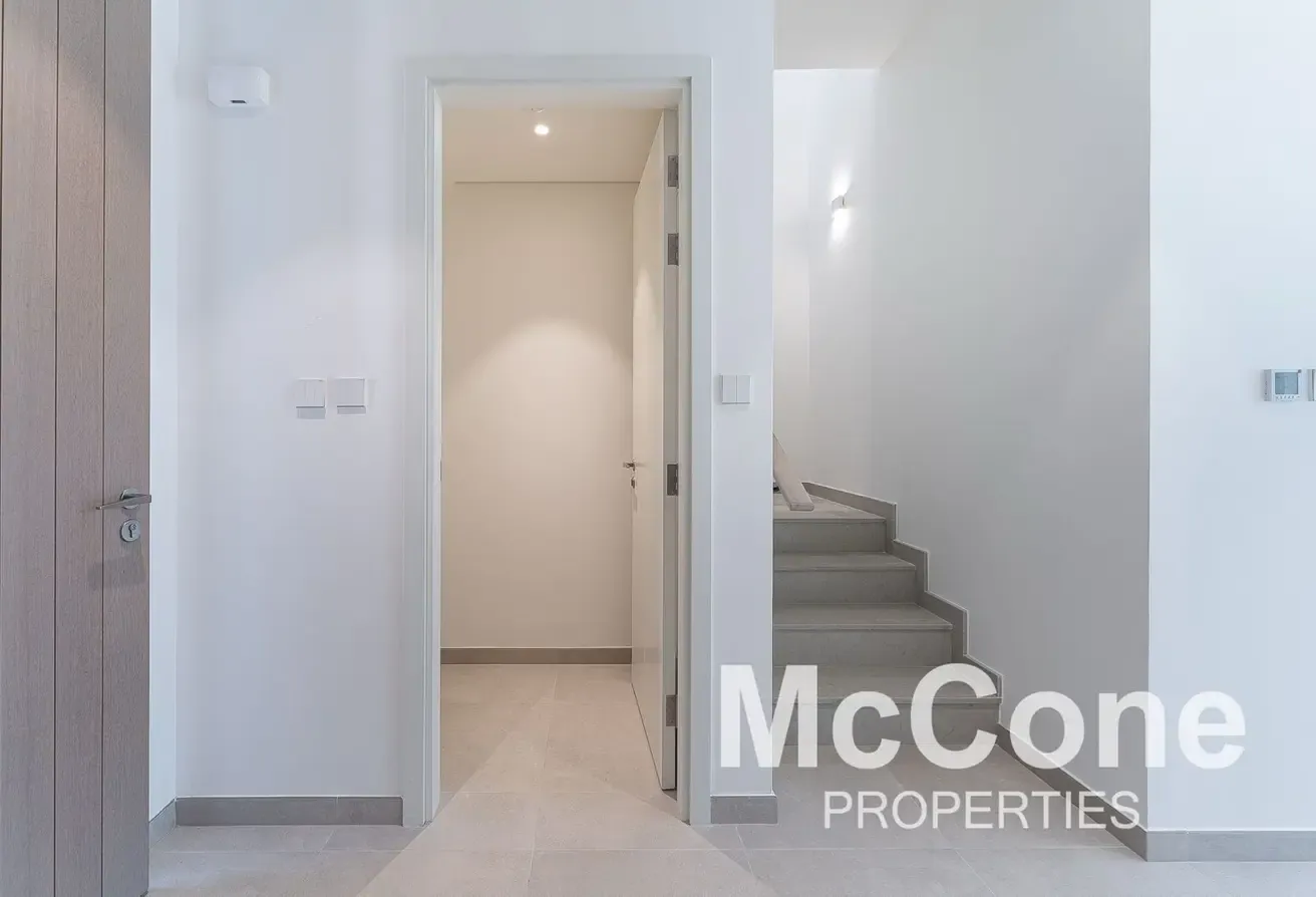 Internal Unit | Park Facing | Priced To Sell