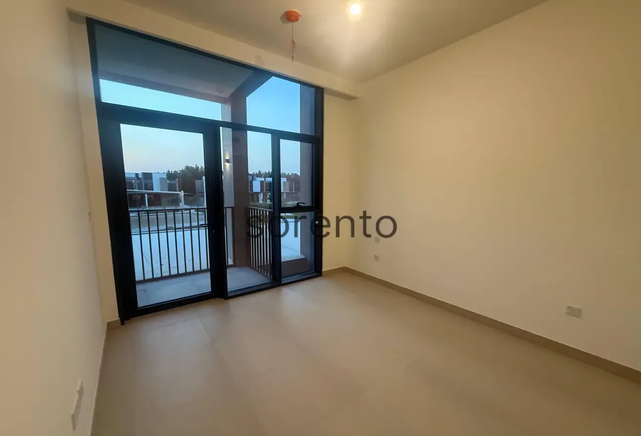 Park & Pool | 3 Beds + Maids | Motivated Seller