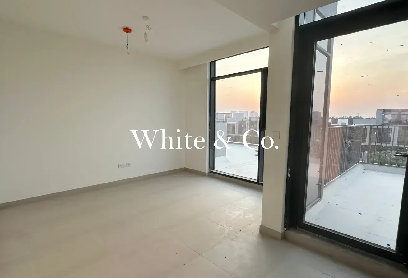 3BR G+2 | Close to Pool | Park Backing