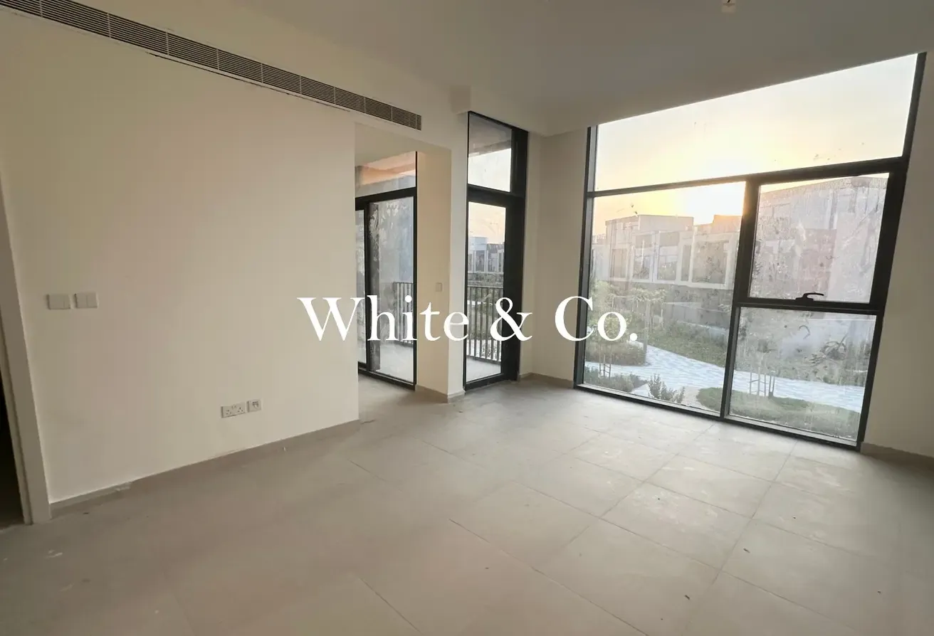 3BR G+2 | Close to Pool | Park Backing