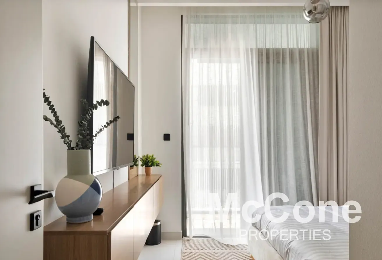 Fully Furnished | Sea View | Low Floor