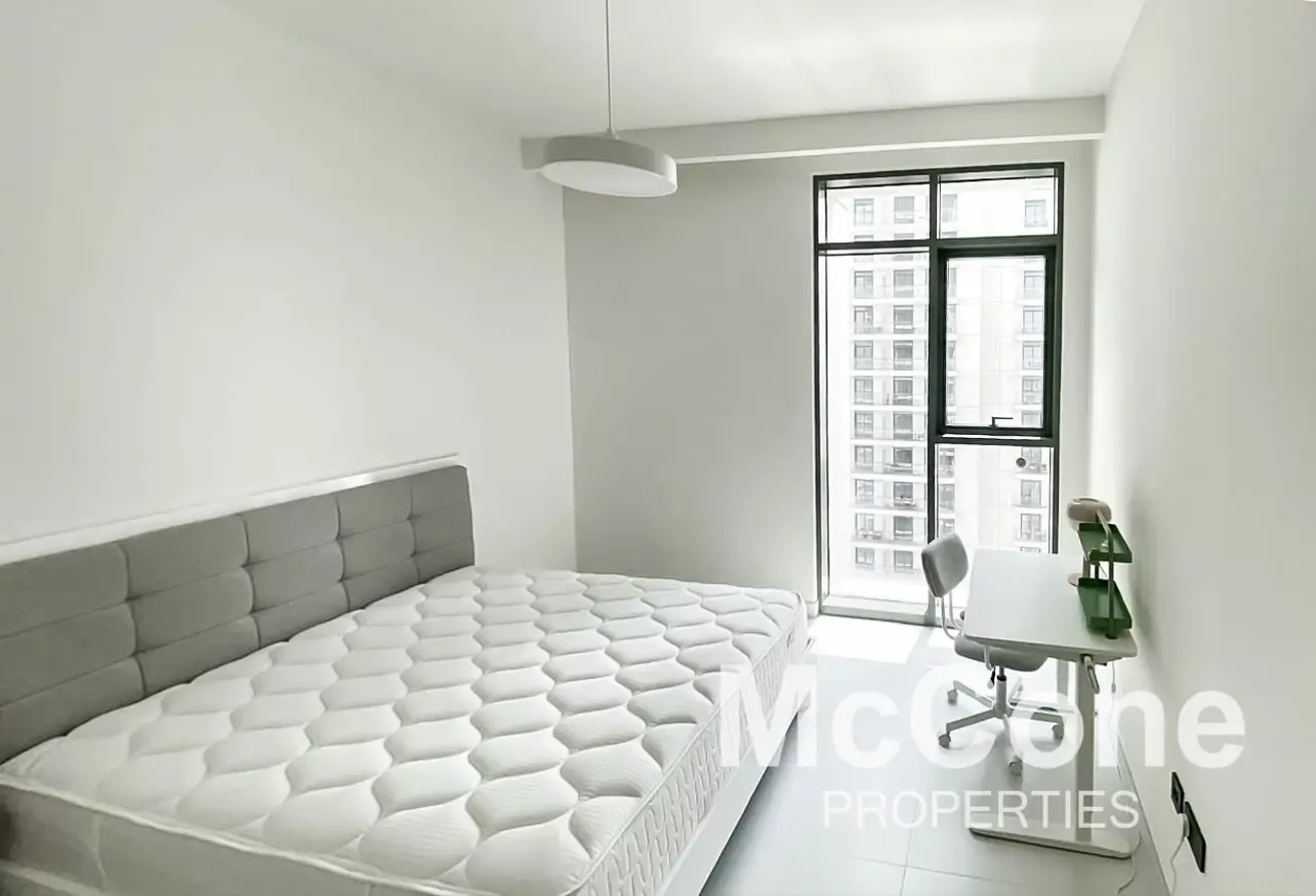 Marina View | Spacious | Deluxe Furniture