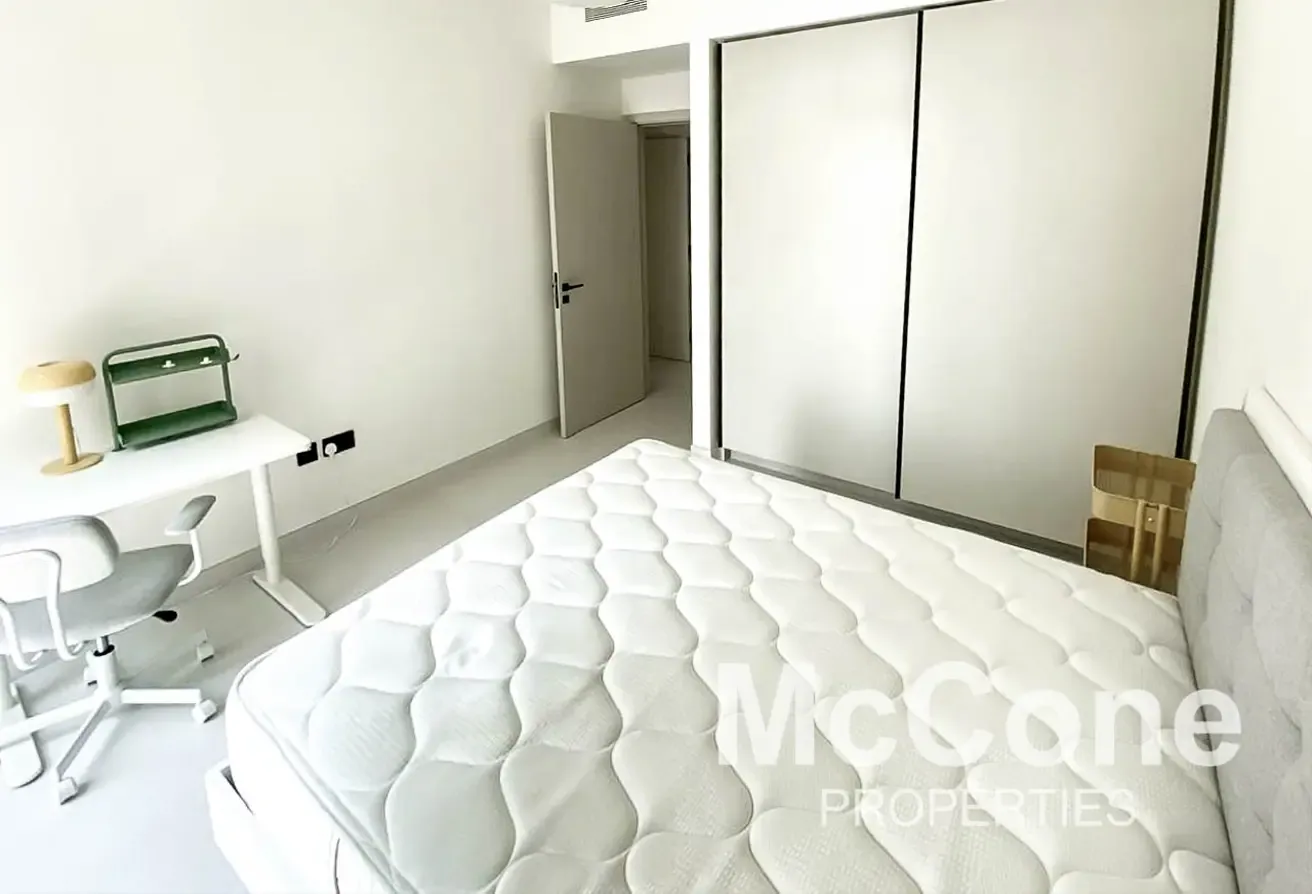 Marina View | Spacious | Deluxe Furniture