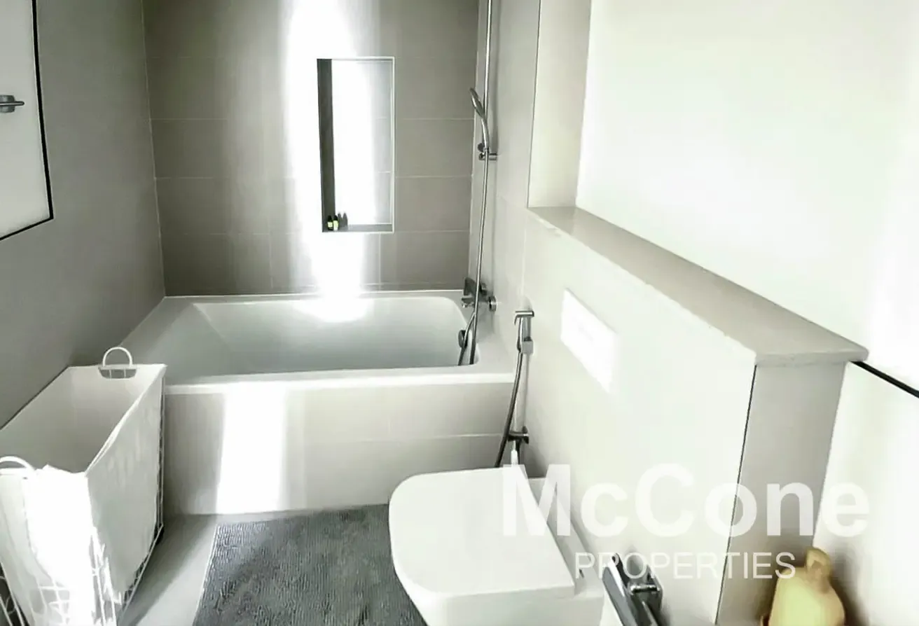 Marina View | Spacious | Deluxe Furniture