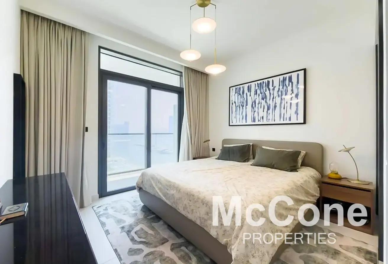Marina View | Furnished | Vacant