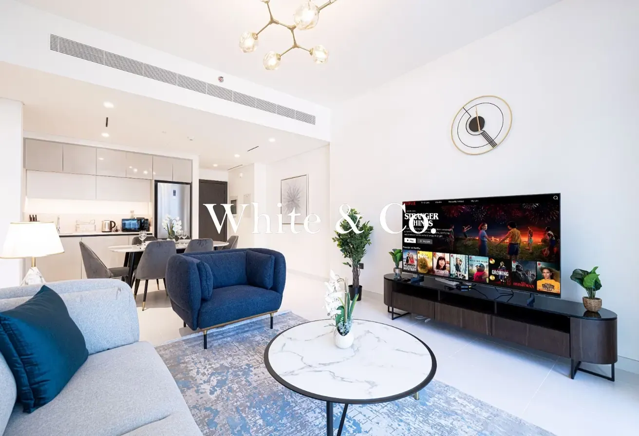 One month free | Sea Views | Vacant Now