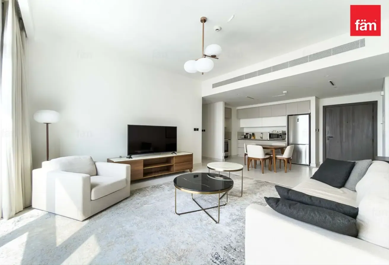 MARINA VIEWS | FULLY FURNISHED | PRIVATE BEACH