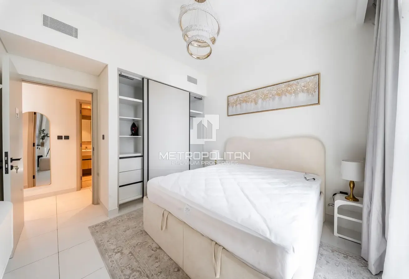 Furnished |Unfurnished Option | Full Atlantis View