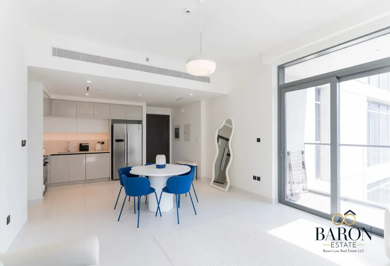 Vacant | Marina and Palm View | Fully Furnished