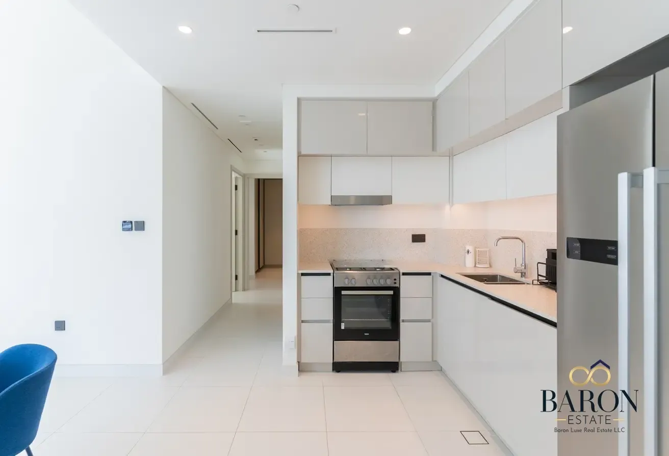 Vacant | Marina and Palm View | Fully Furnished