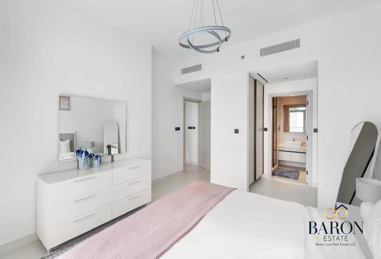 High Floor | Marina View | Private Beach