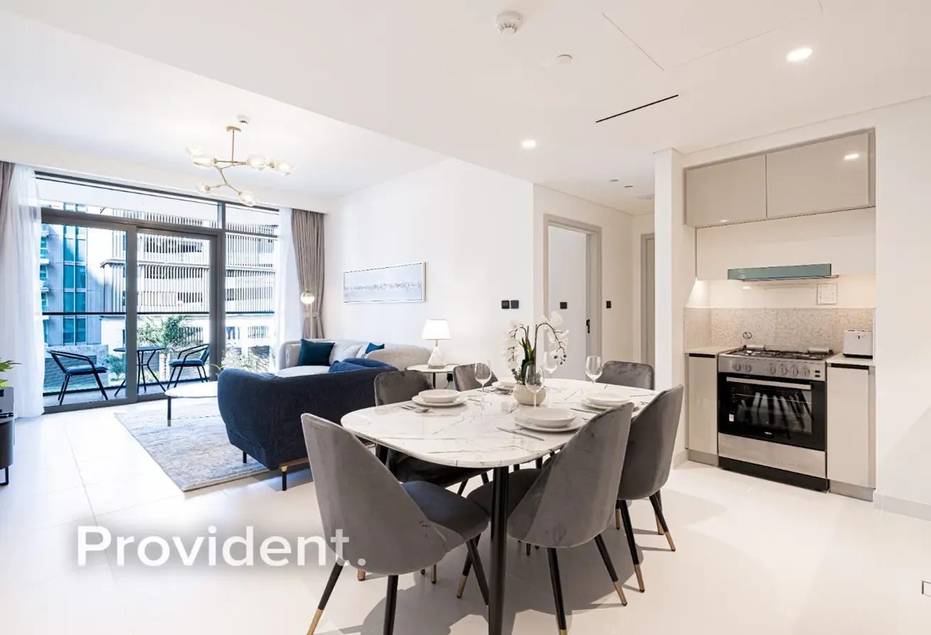 Marina Vista | Premium 1BR | Emaar Beachfront