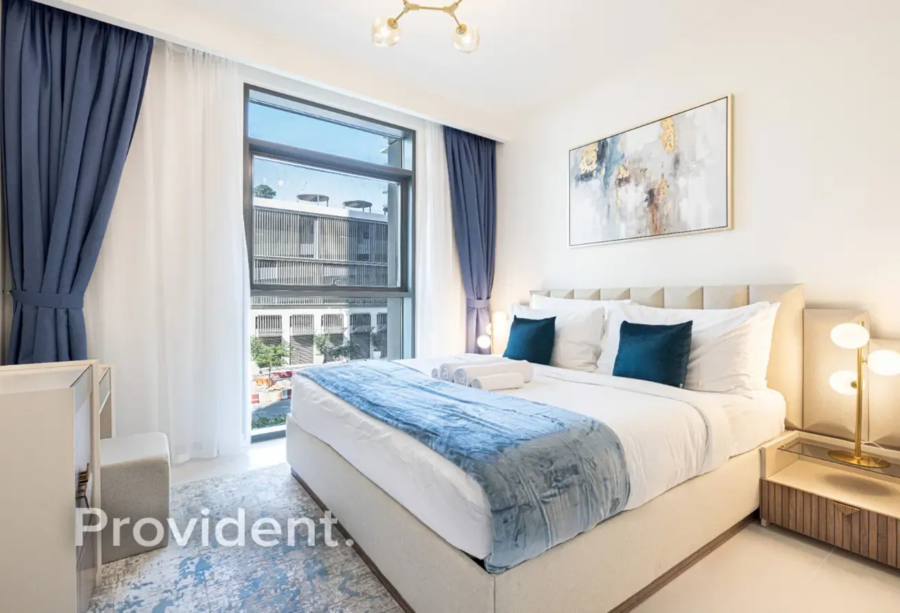 Marina Vista | Premium 1BR | Emaar Beachfront