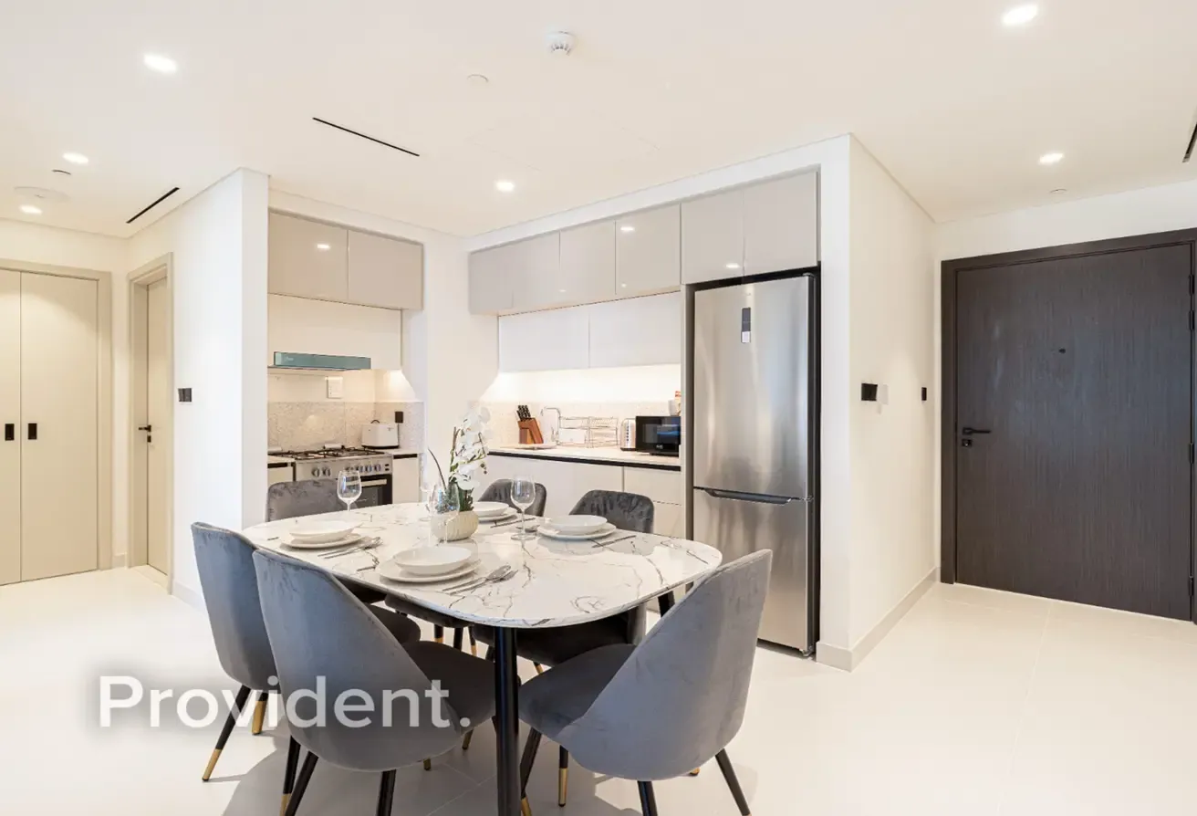 Marina Vista | Premium 1BR | Emaar Beachfront