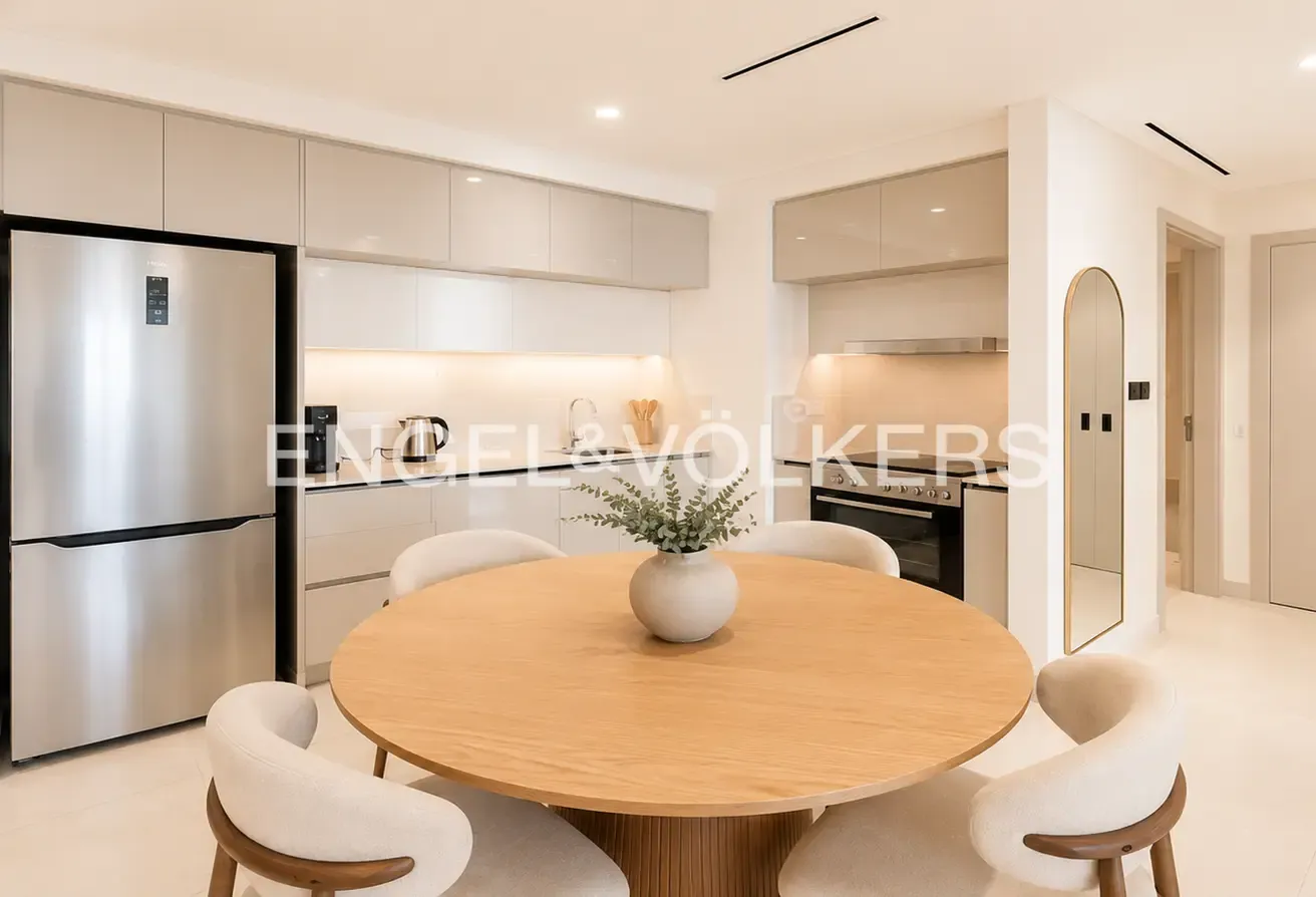 Fully Furnished I Vacant I Sea View