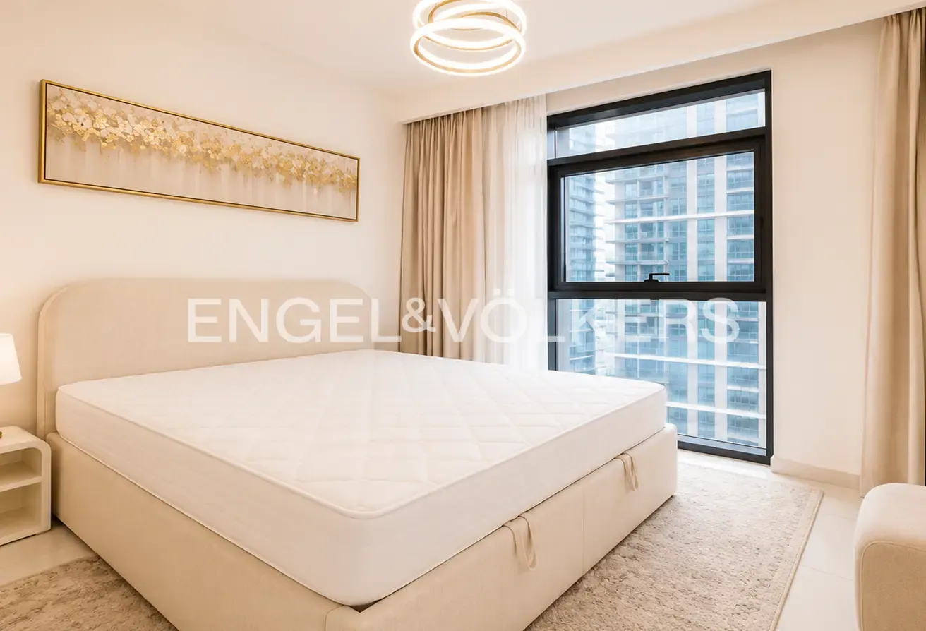 Fully Furnished I Vacant I Sea View