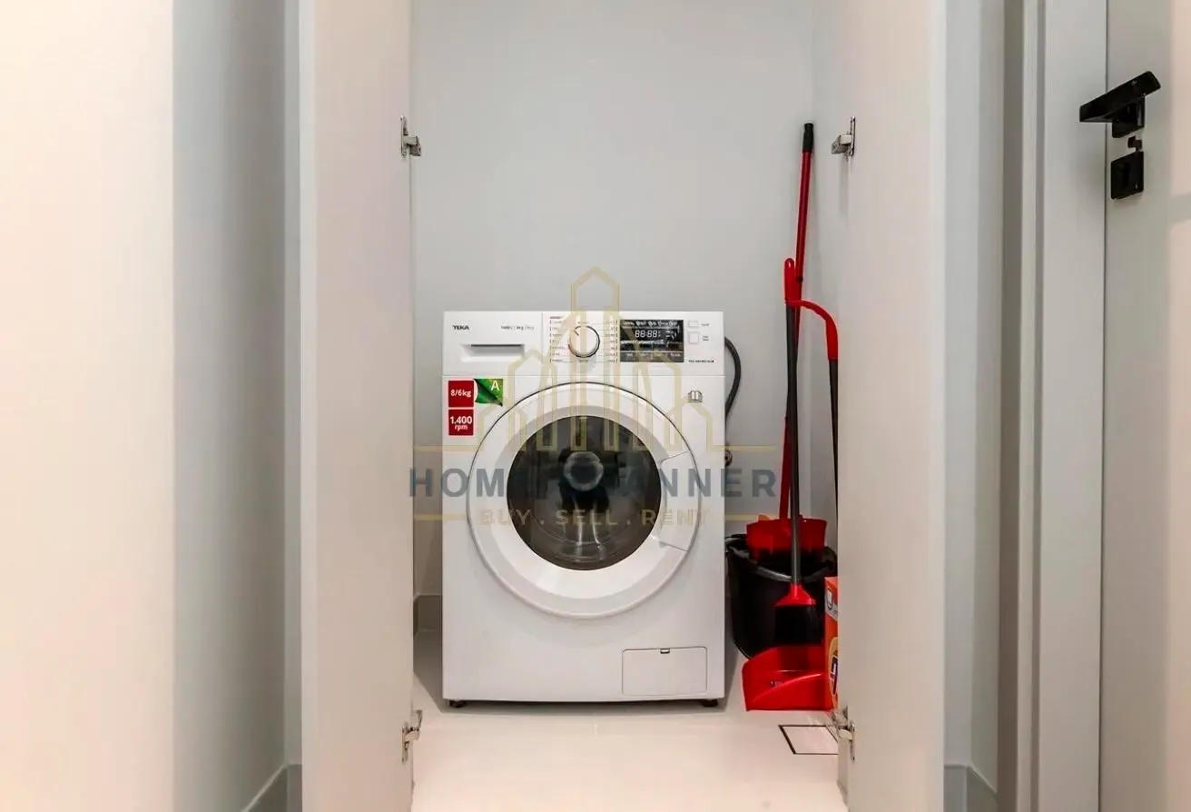HIGH FLOOR | FULLY FURNISHED | READY TO MOVE IN