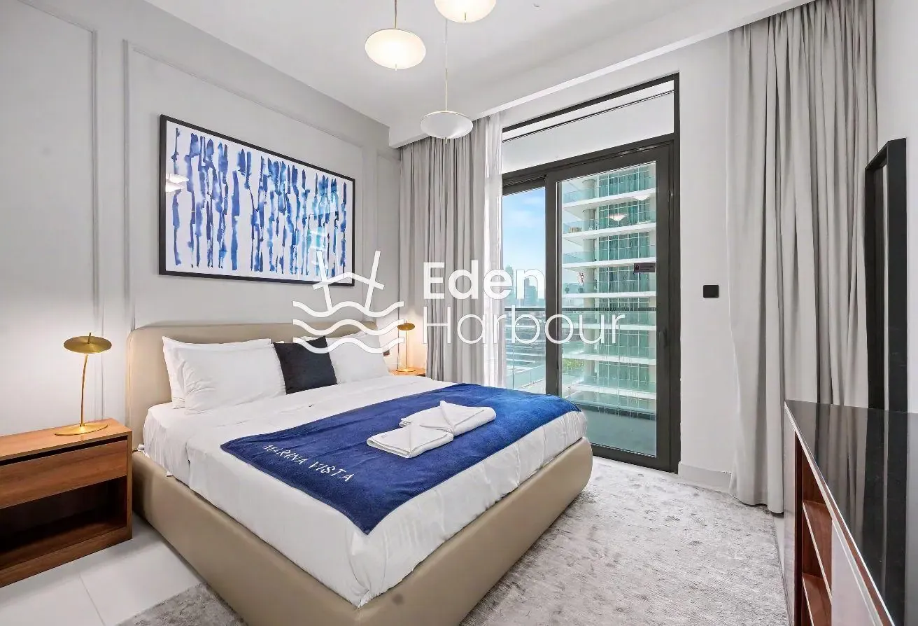 12 CHEQUES | FURNISHED | LARGER LAYOUT