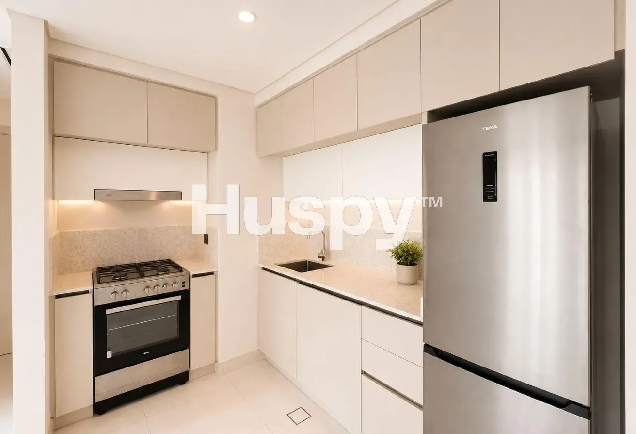 Beach Access | Low Floor | Flexible Cheques