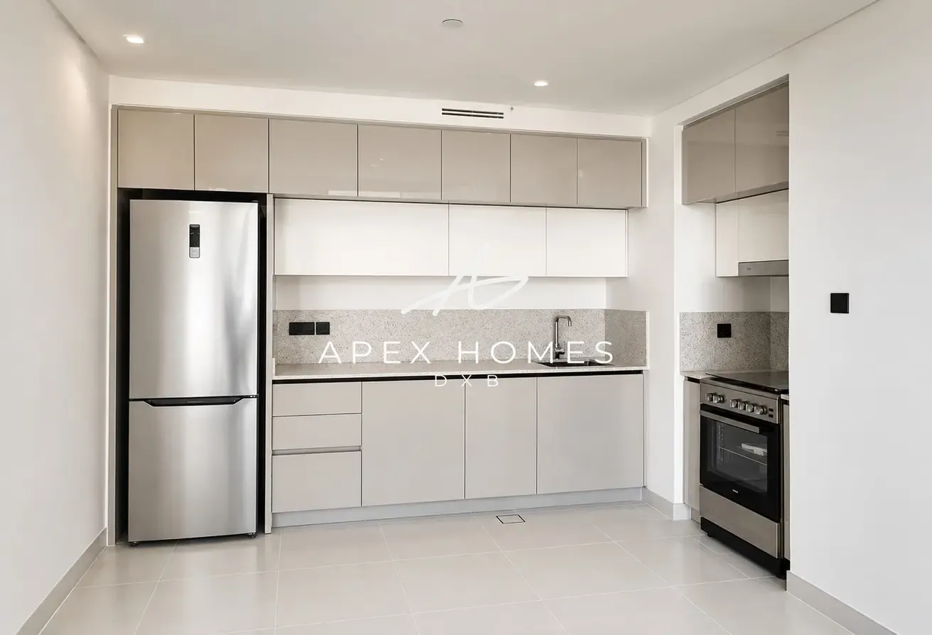 Luxury Beachfront Living | Sea Views  | Vacant