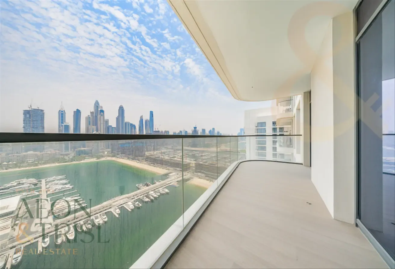 Luxury 2BD I Higher floor I Marina View I Vacant