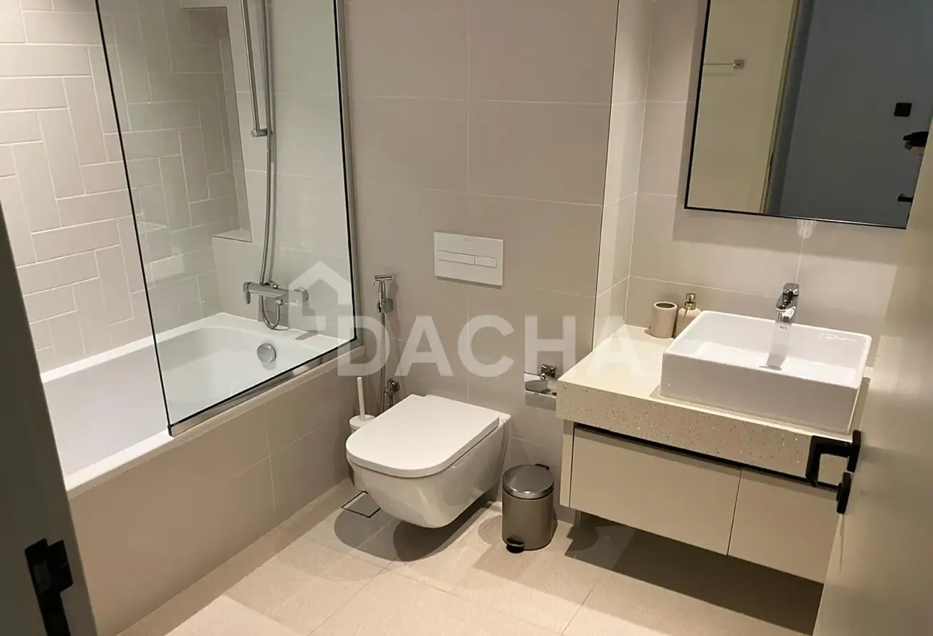 Fully Furnished | Chiller Free | Beach Access