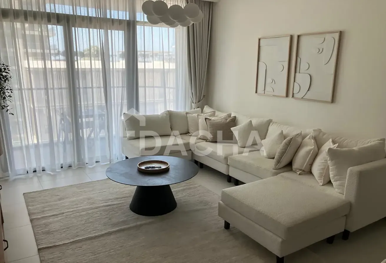 Fully Furnished | Chiller Free | Beach Access