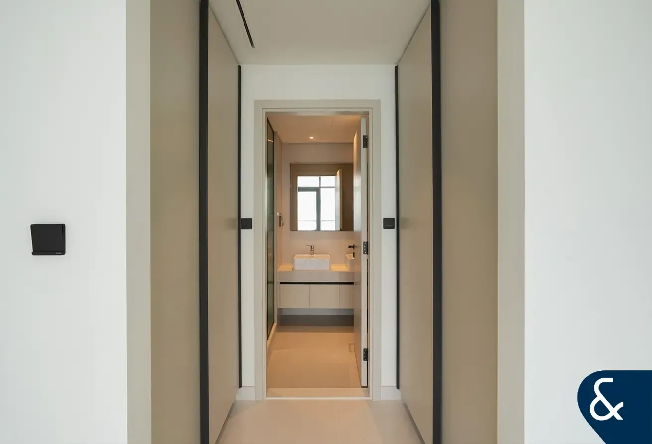 Marina View | Unfurnished | Beach Access