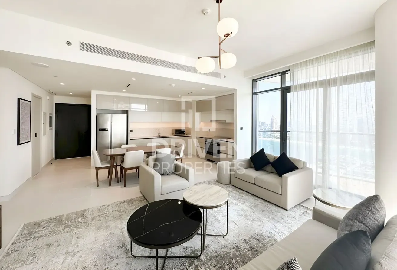 Marina View | Fully Furnished | Refined Living
