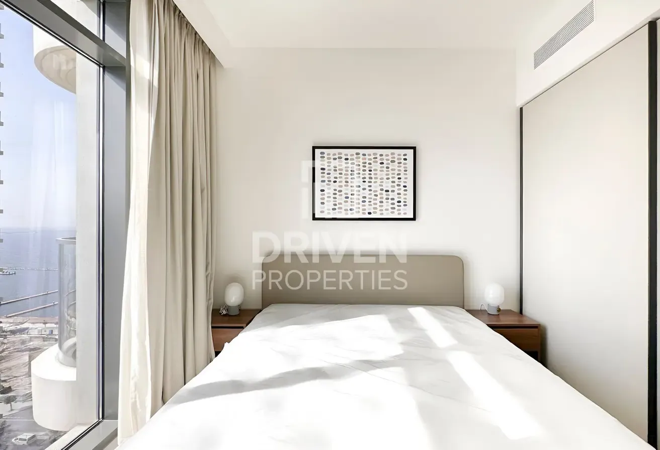 Marina View | Fully Furnished | Refined Living