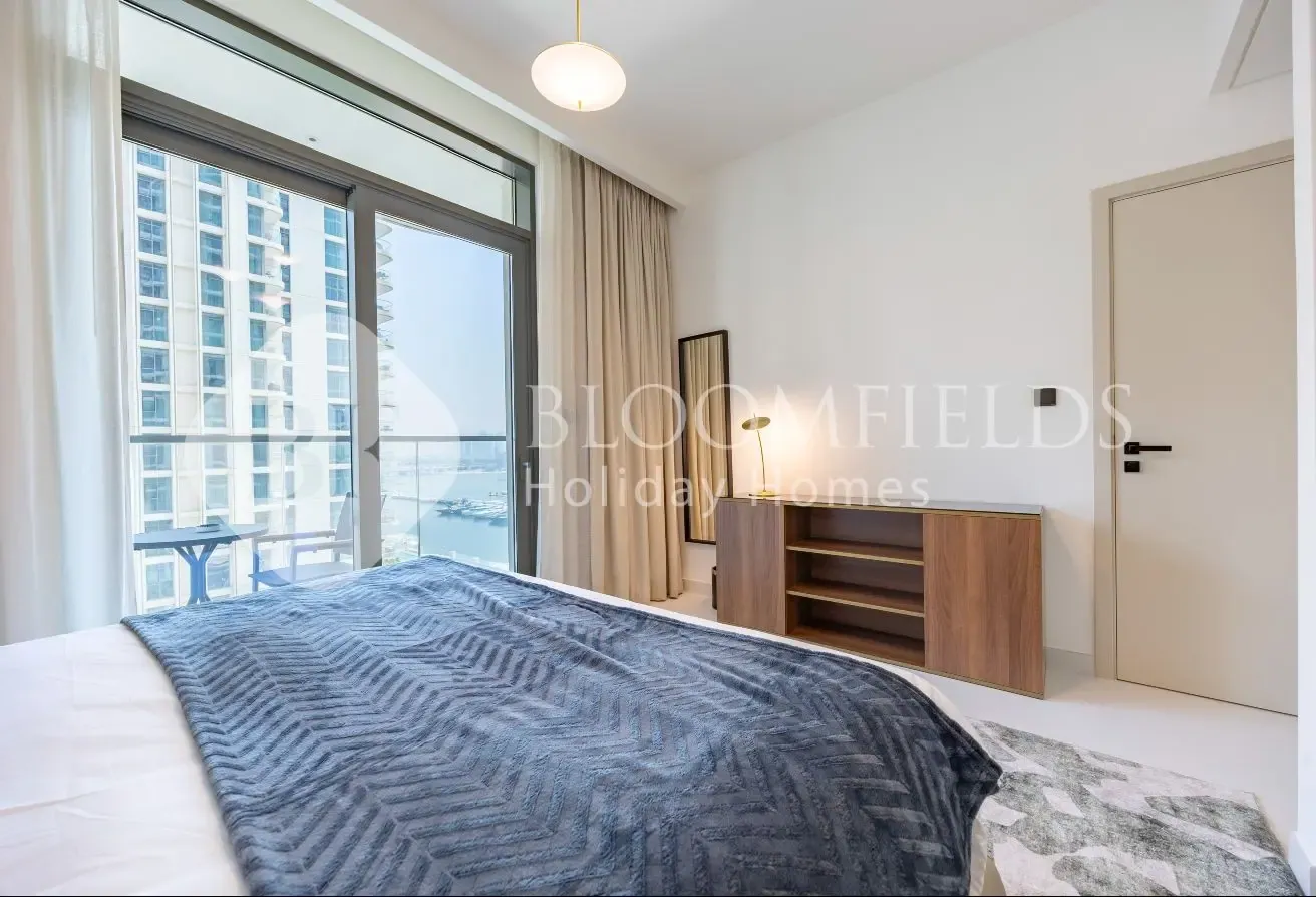 Luxury 1BR | Marina Vista | Emaar Beachfront | 6th