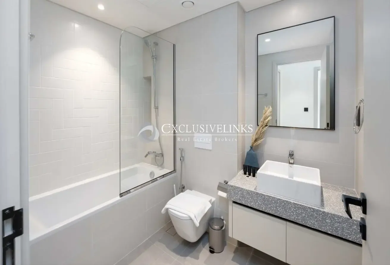 Sea View | Luxurious | Furnised