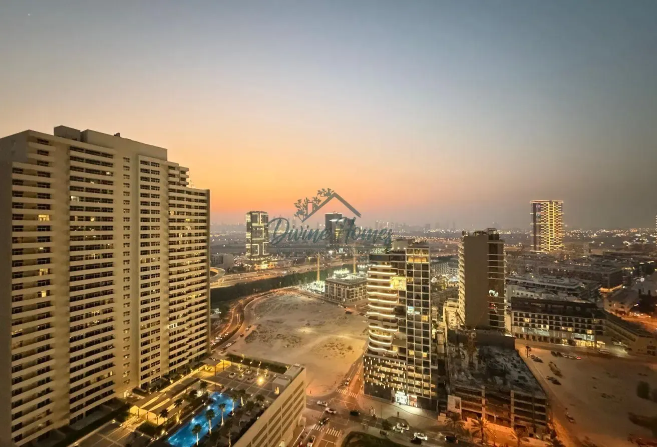GLASS BALCONY | HIGHER FLOOR | BEST VIEW