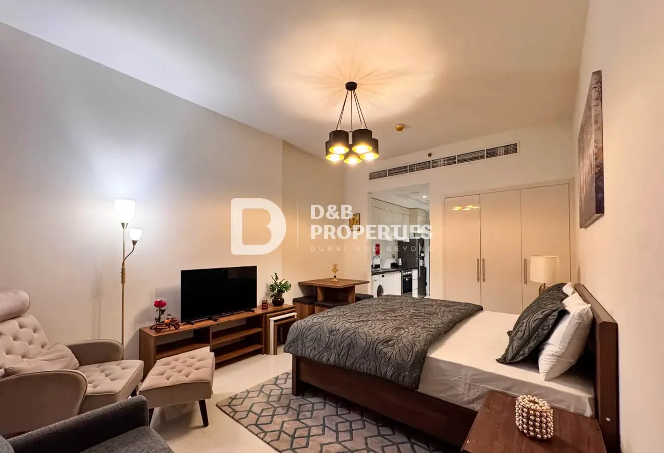 Fully Furnished | High Floor | Near to Exit
