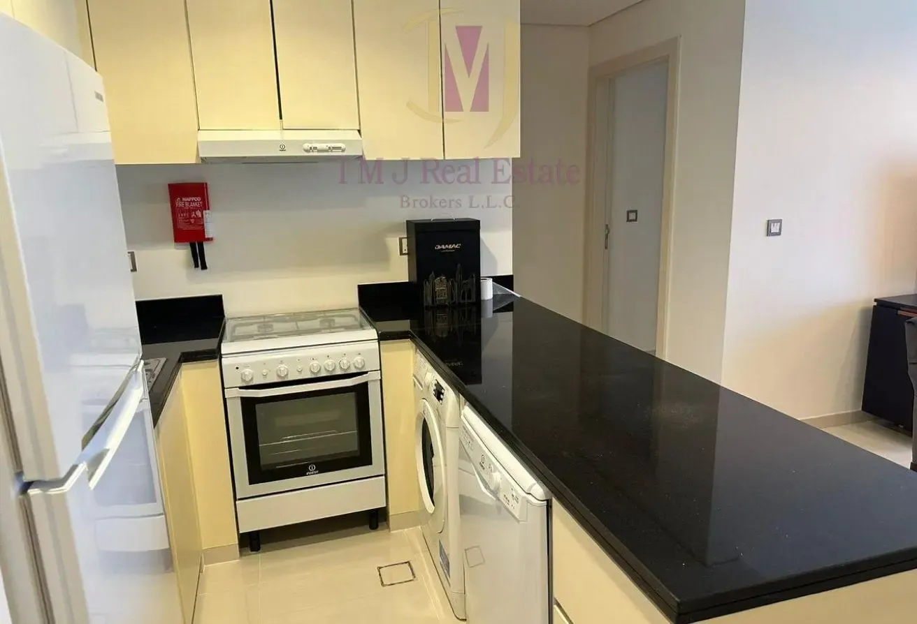 Furnished | Spacious | Open Kitchen | Higher Floor