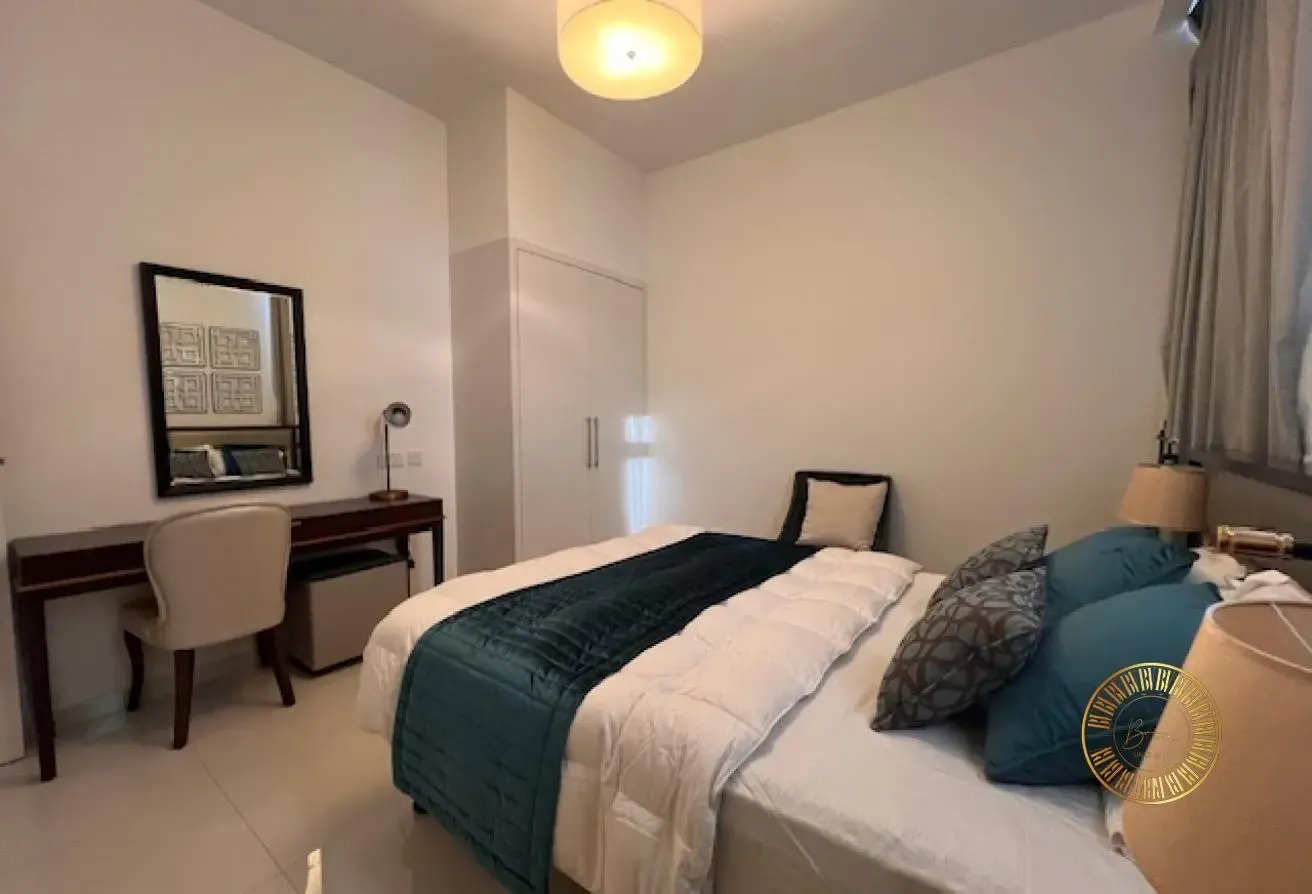 2 BEDROOM - FULLY FURNISHED -HIGHER FLOOR -BALCONY