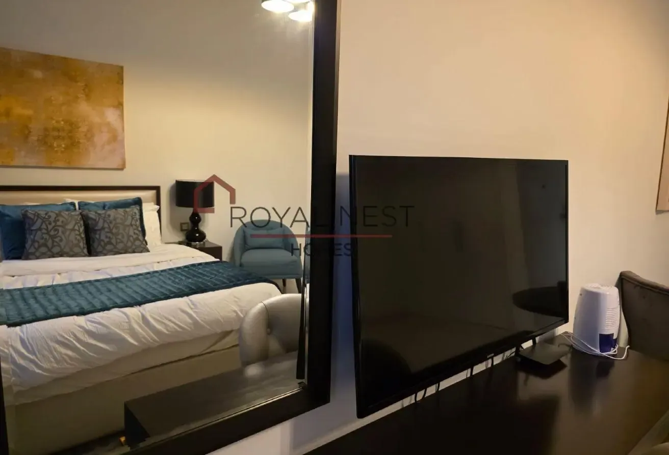 Fully Furnished I High Floor I 12 Cheques