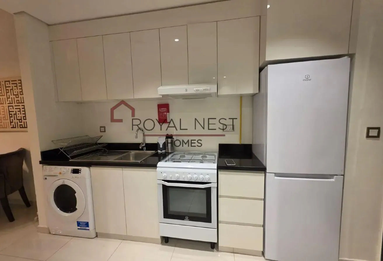 Fully Furnished I High Floor I 12 Cheques