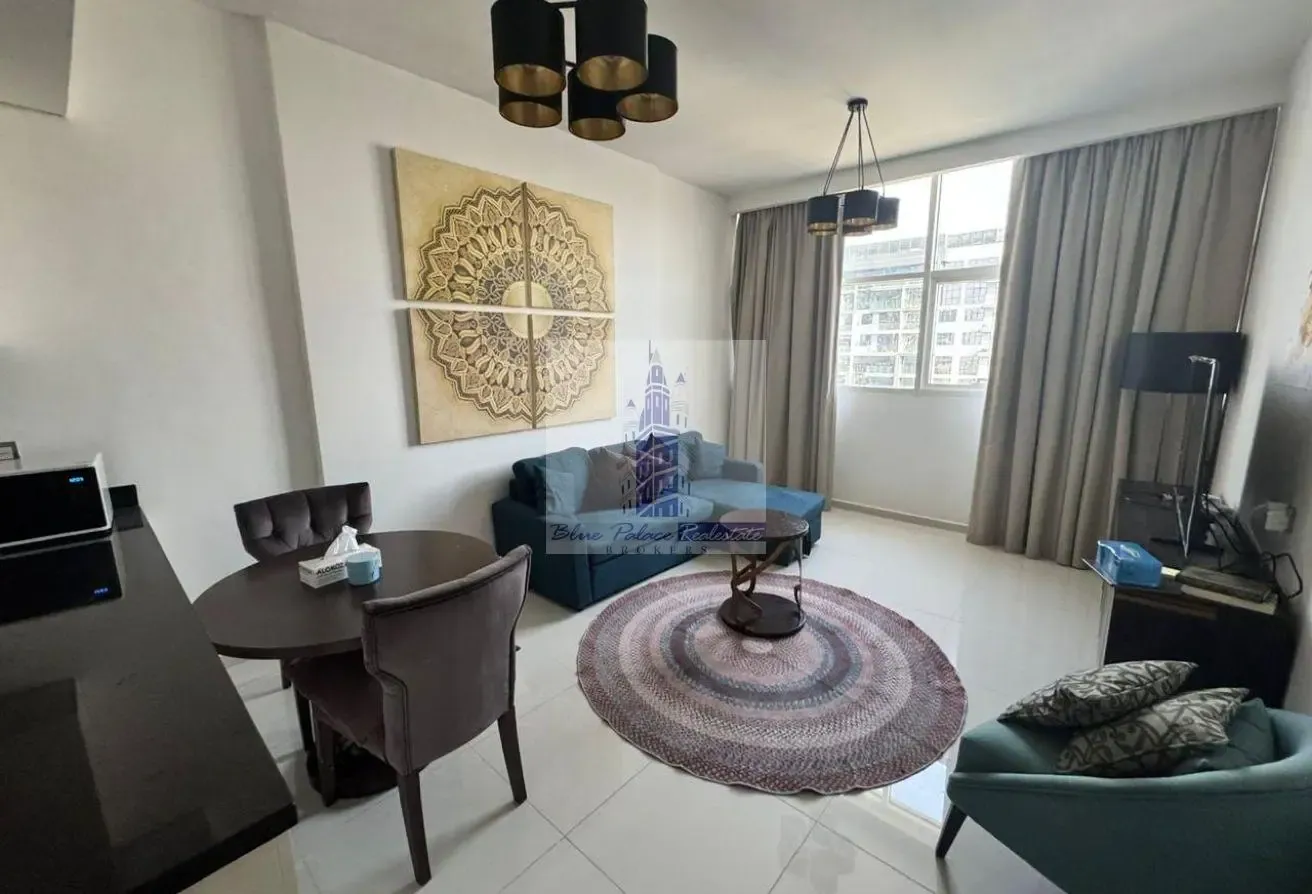 High floor furnished One bedroom community view
