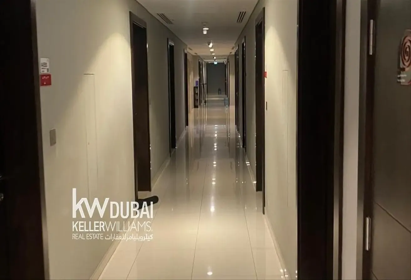 12 Cheques |  Furnished | Vacant | Prime Location