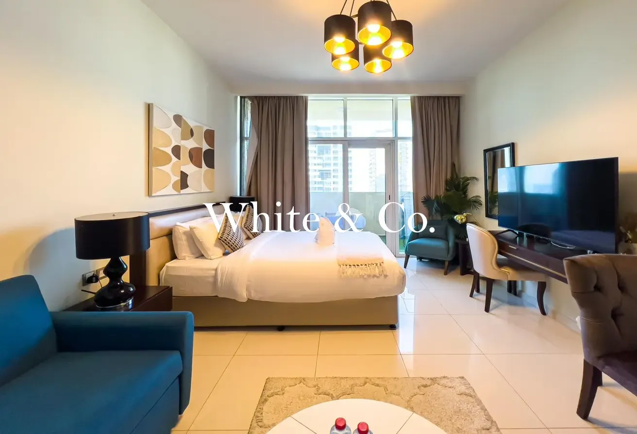 Furnished | Flexible Cheques | Near Exit