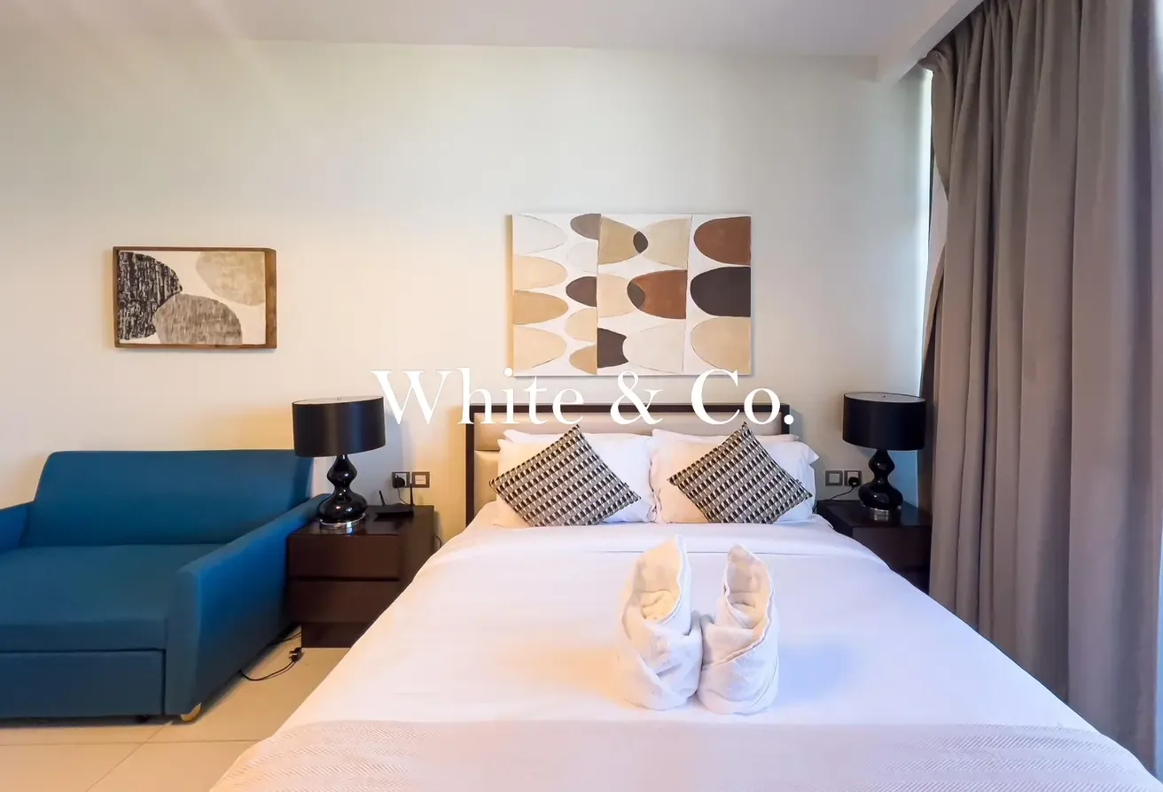 Furnished | Flexible Cheques | Near Exit