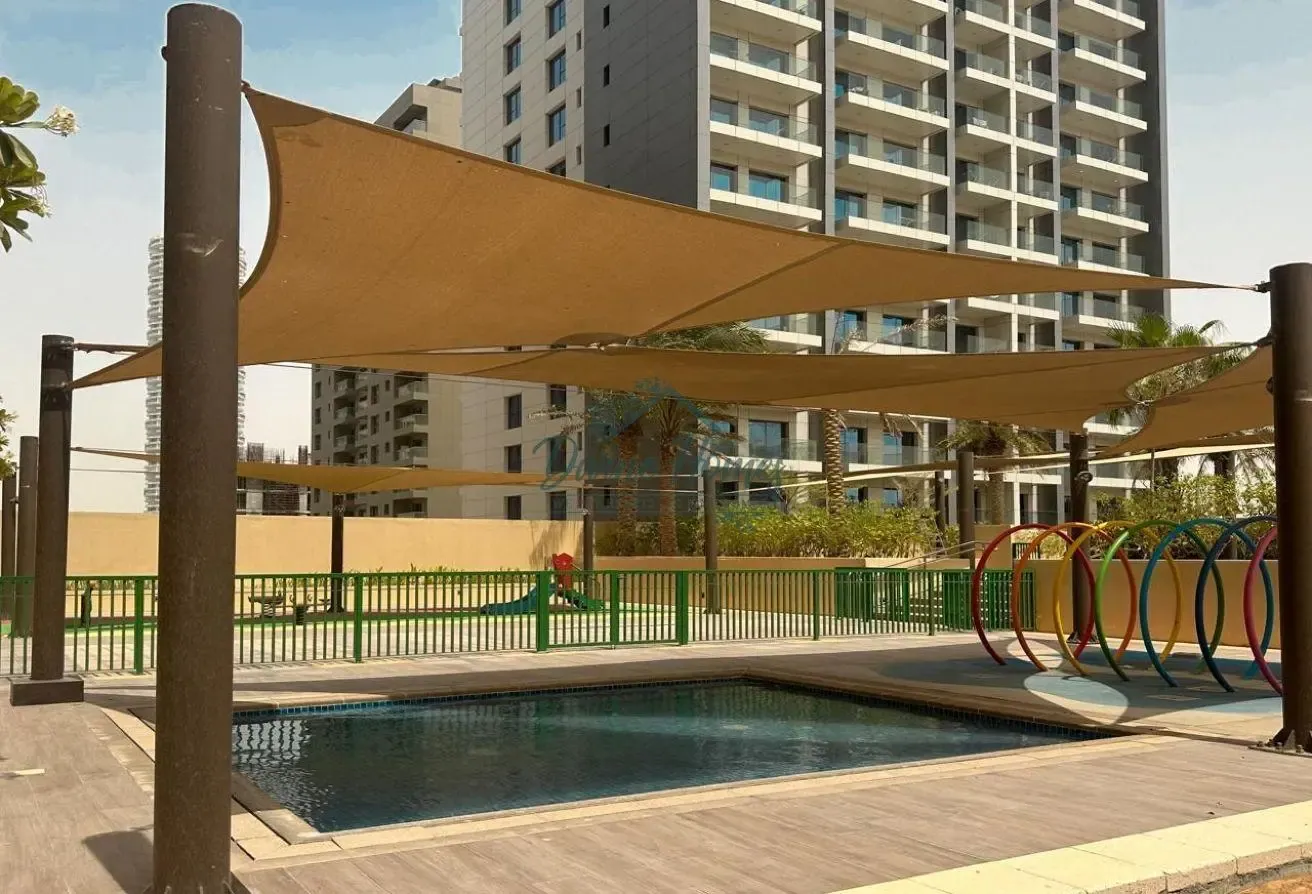 UPGRADED UNIT | POOL FACING | FURNISHED 1 BED