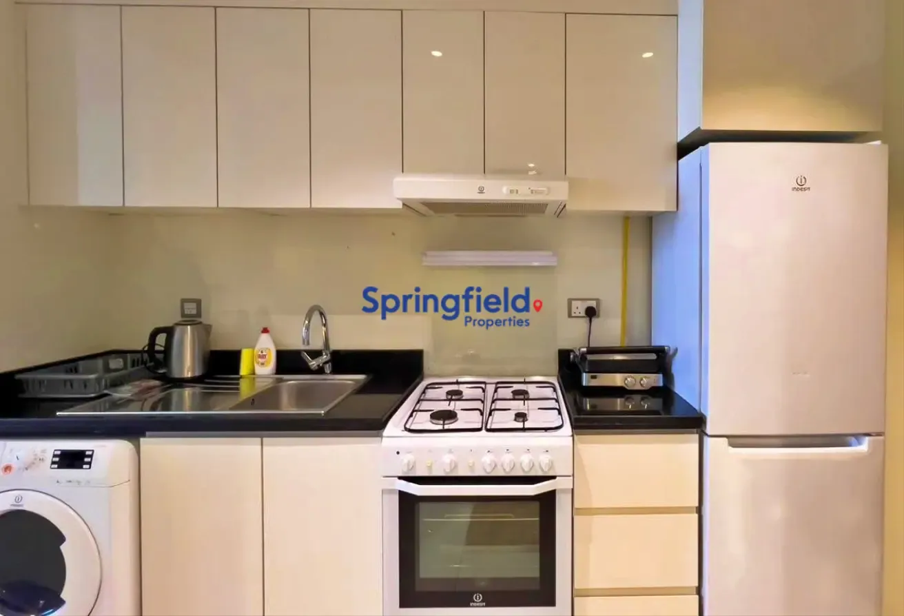 Fully Furnished | High Floor | Vacant