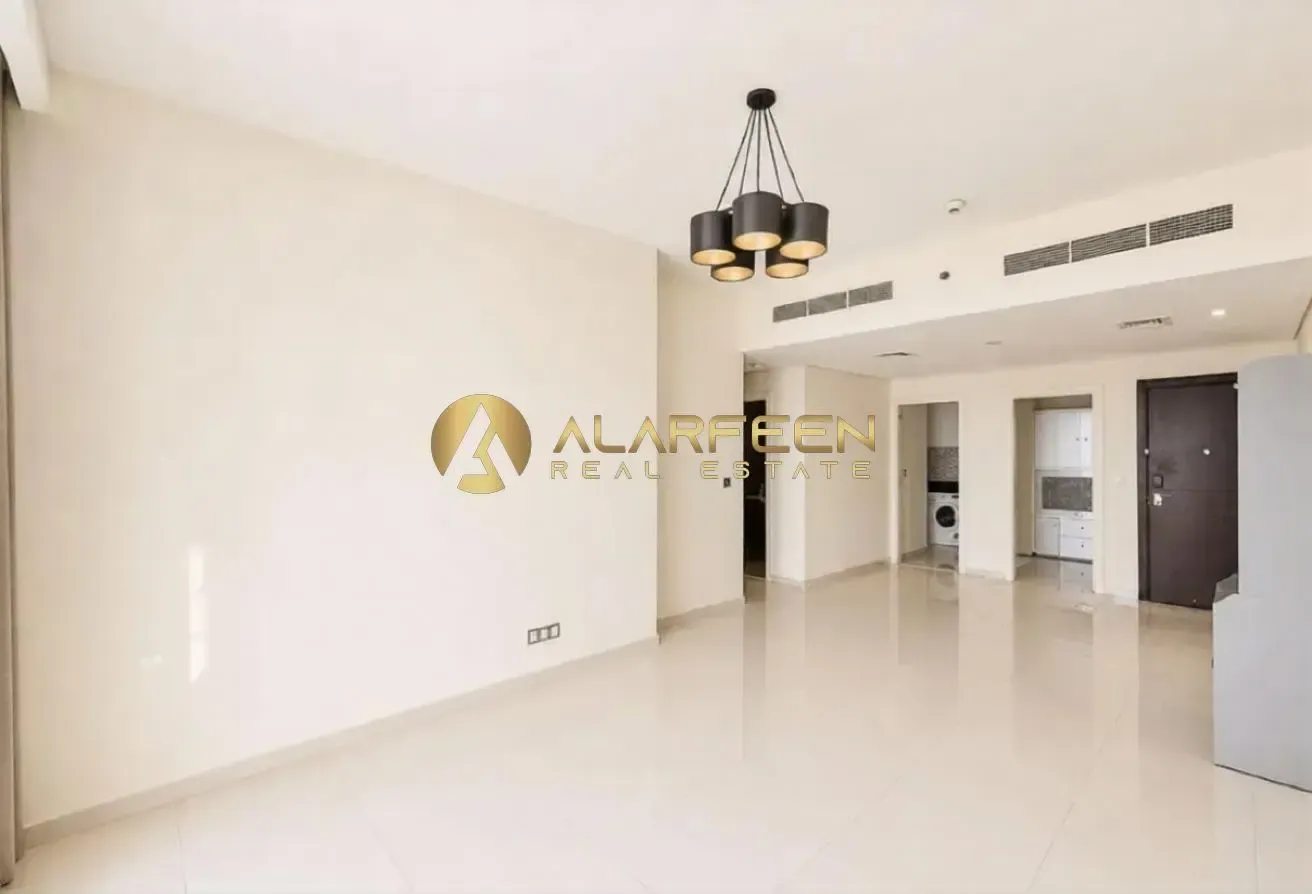 Unfurnished | Close To Exit | Big Layout