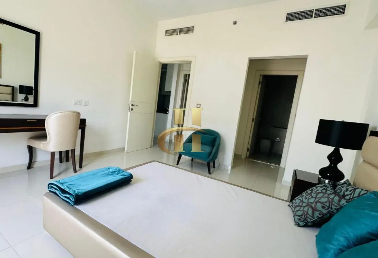 Huge Apartment | Flexible Cheques | Book Now