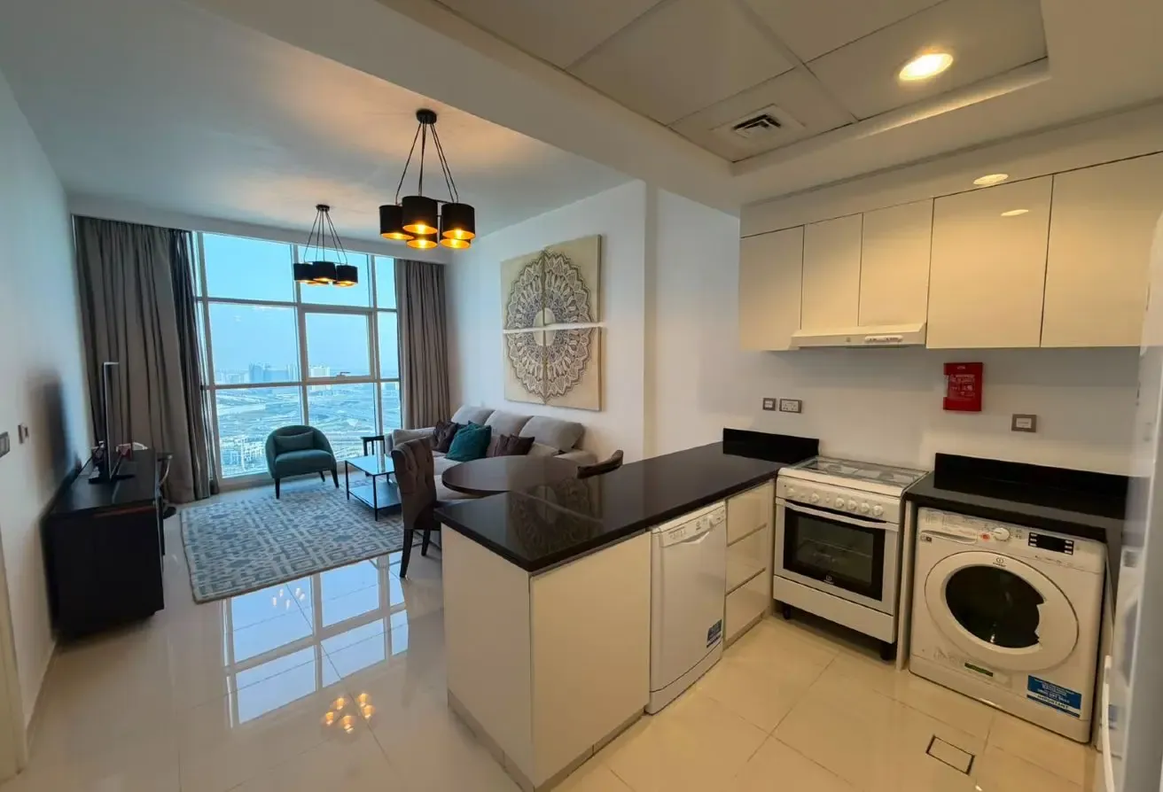 Fully Furnished| 1 Bhk with balcony| High Floor|