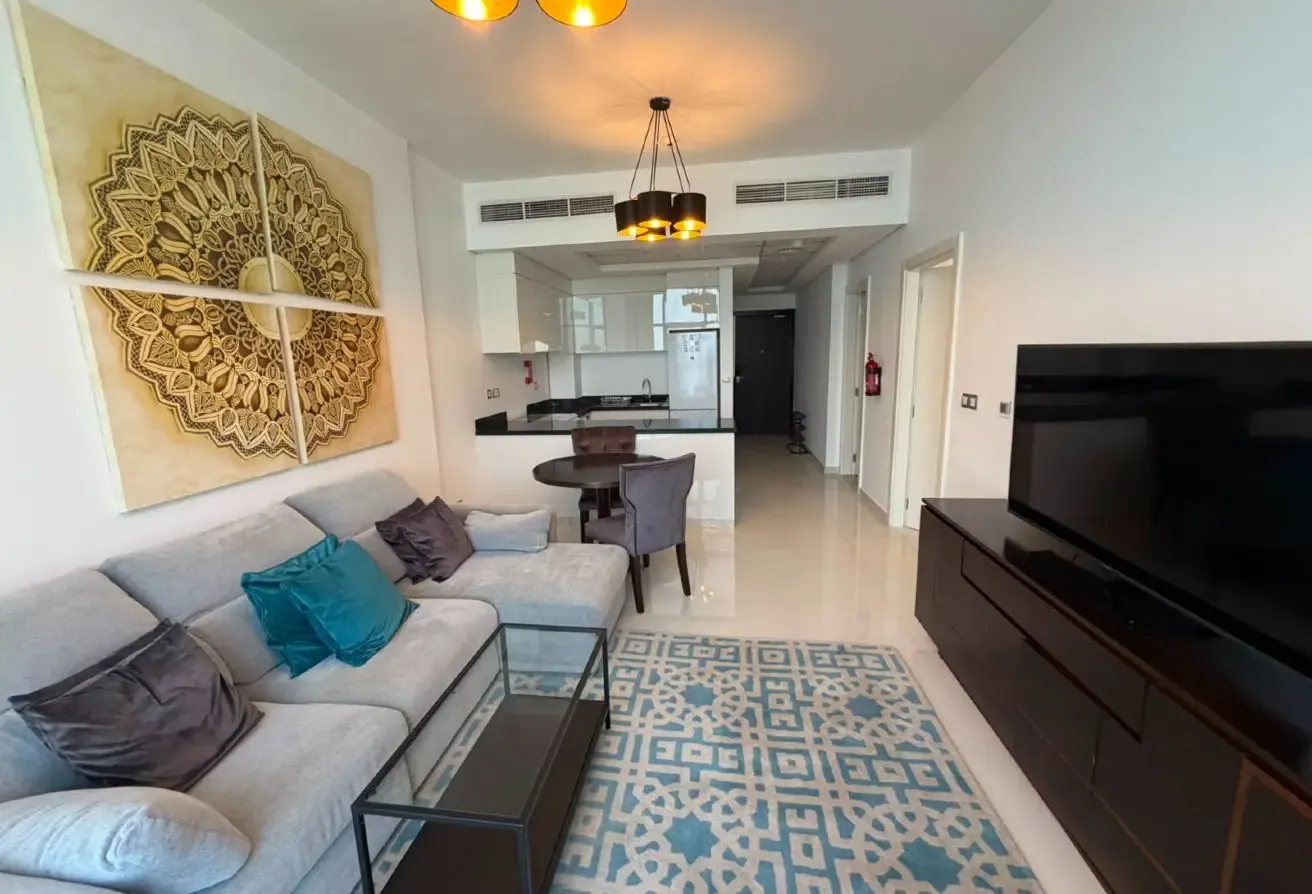 Fully Furnished| 1 Bhk with balcony| High Floor|