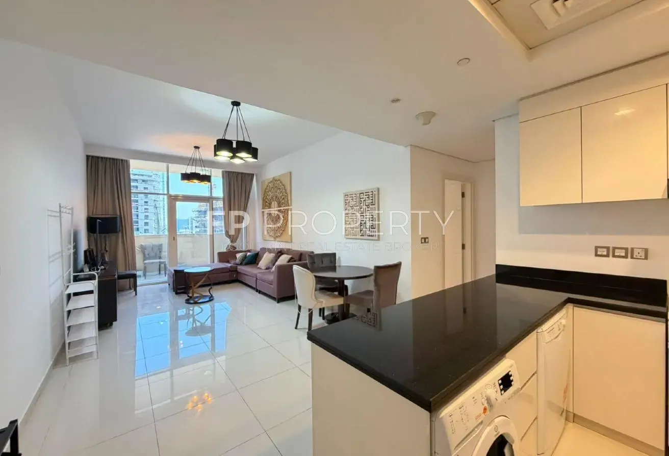 Hot | Deal 2bhk/ Fully /Furnished /Vacant /Unit/